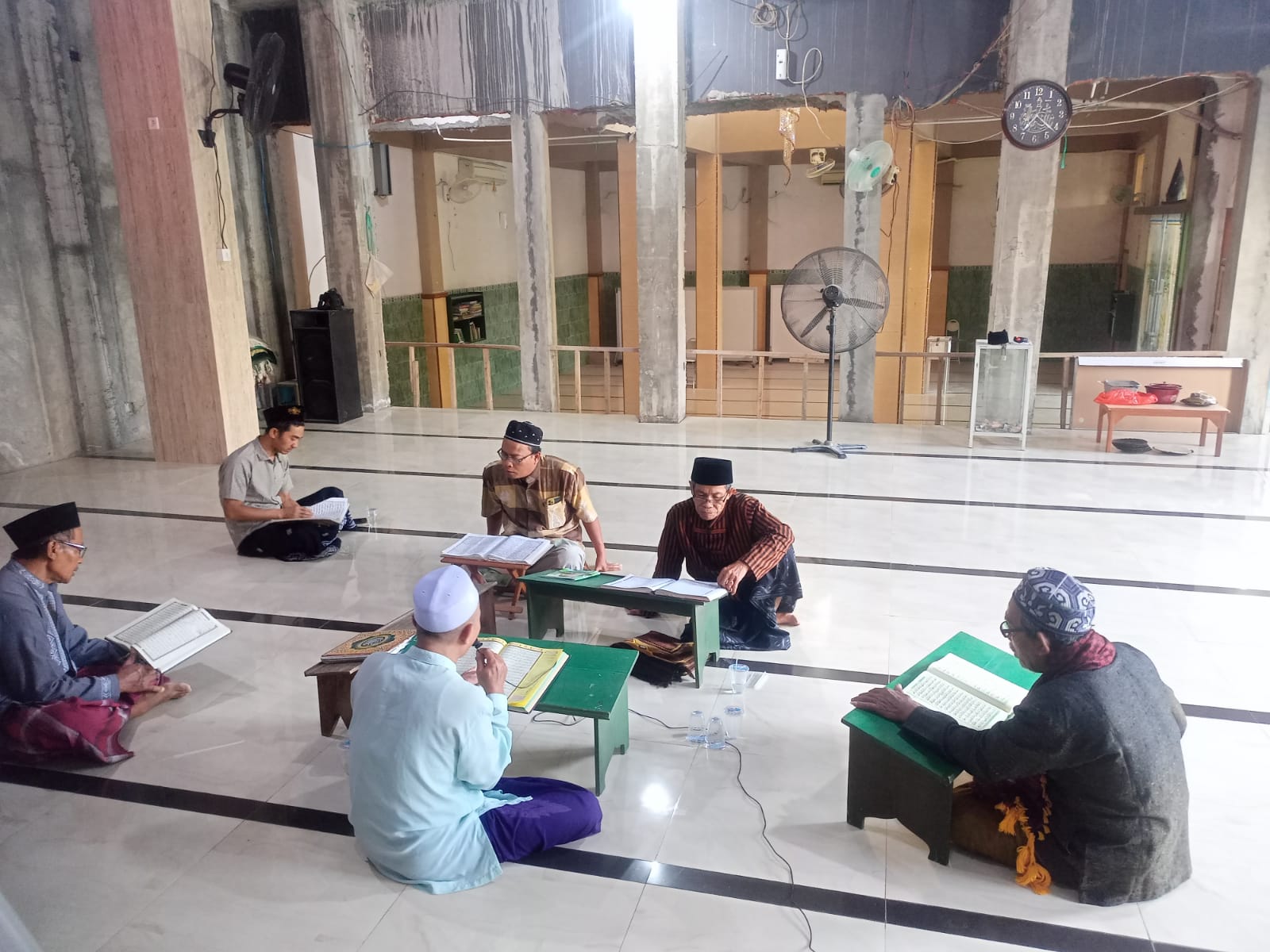 Masjid Al Muhajirin Gelar Khotmil Al-Qur'an Rutin Bulanan, Memohon Keberkahan dan Istiqomah dalam Beribadah